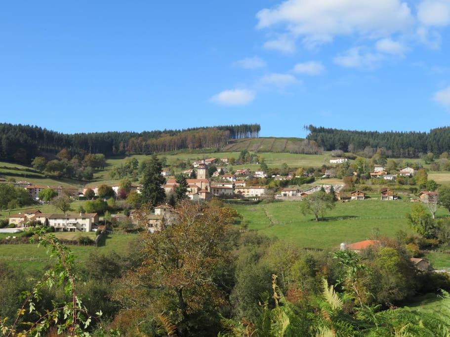 Joli Gite Rural Dans Un Havre De Paix Saint-Bonnet-le-Troncy Dış mekan fotoğraf